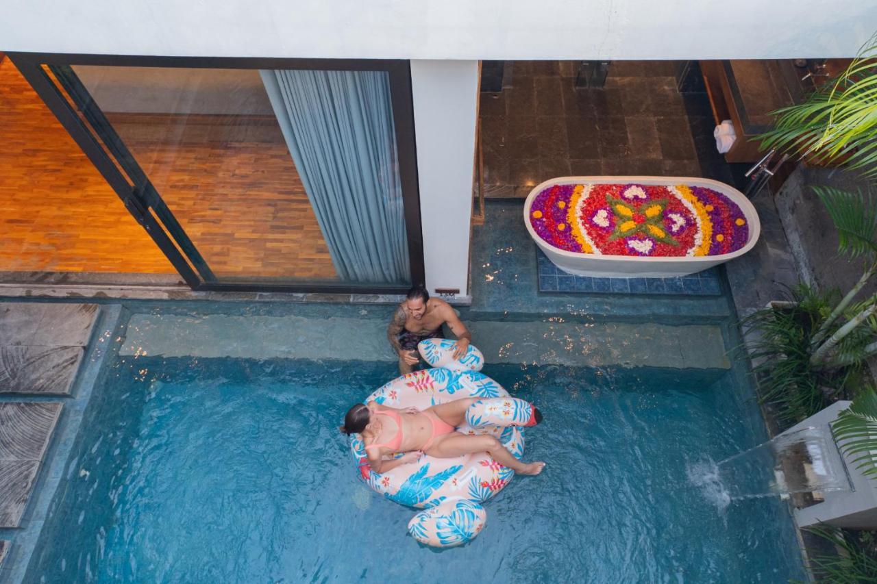 Ayona Villa Seminyak By Ini Vie Hospitality Exterior foto