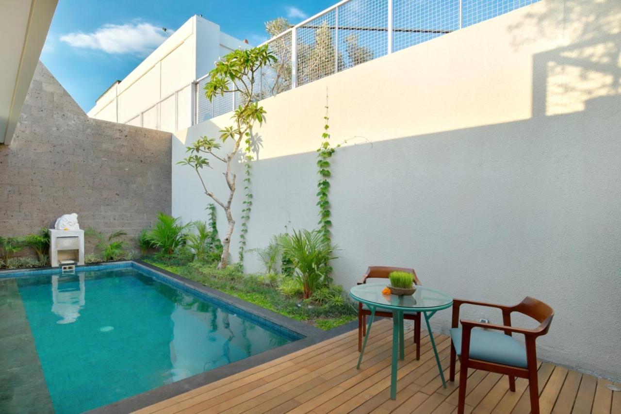 Ayona Villa Seminyak By Ini Vie Hospitality Exterior foto