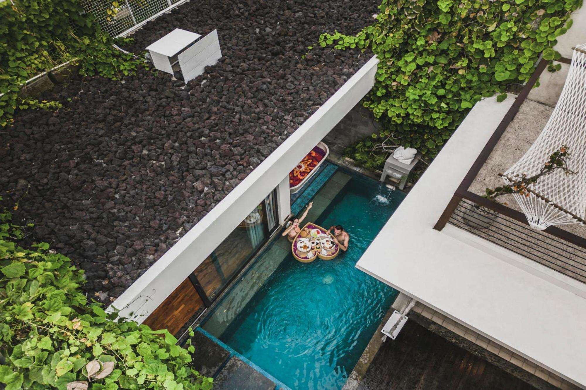 Ayona Villa Seminyak By Ini Vie Hospitality Exterior foto
