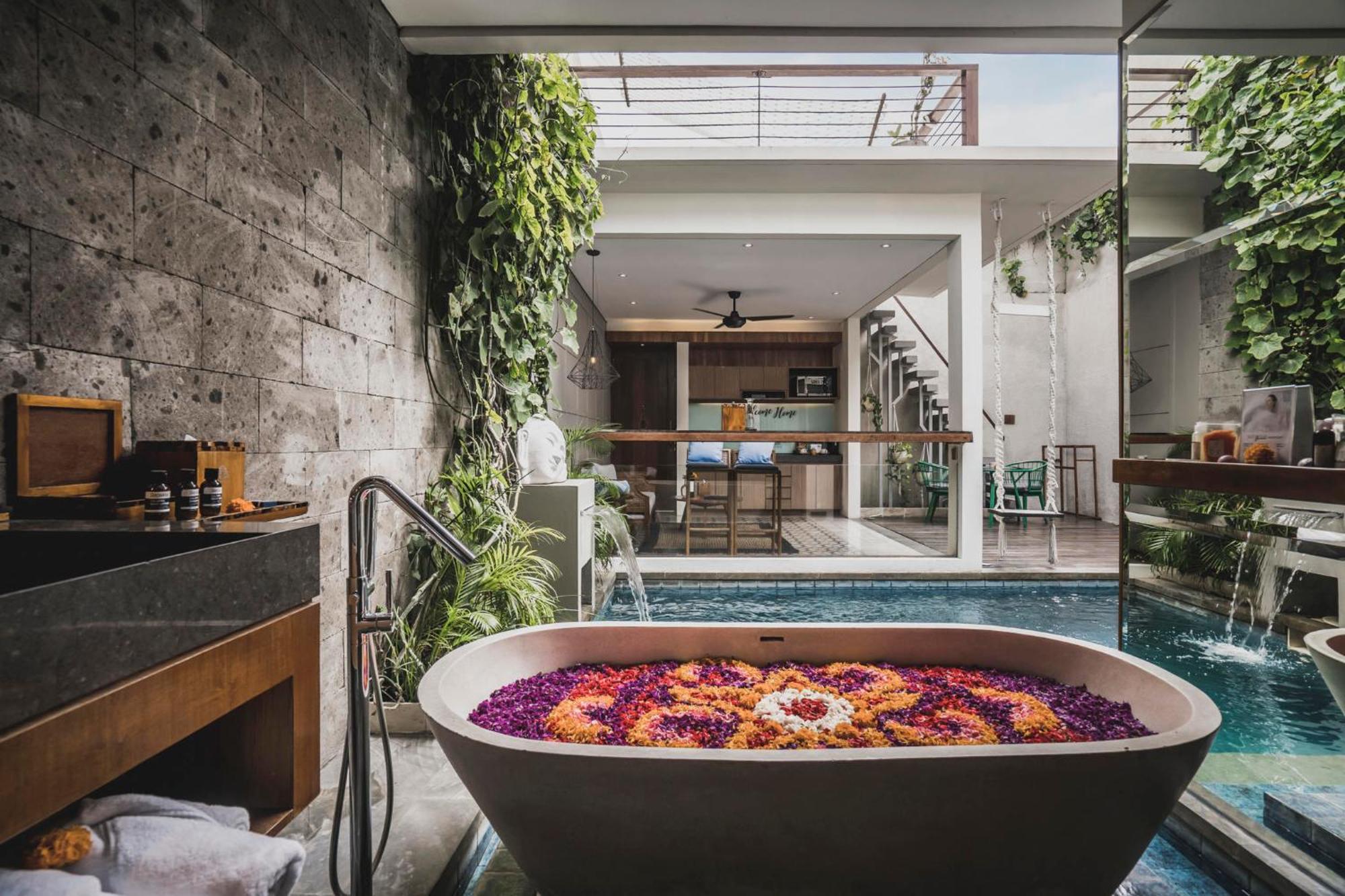 Ayona Villa Seminyak By Ini Vie Hospitality Exterior foto